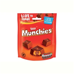 Nestle Munchies Milk Chocolate Caramel Sharing Bag 104g 12465769