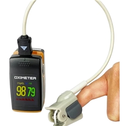 Creative PC-60E Finger Pulse Oximeter with additional Paediatric Clip Sensor