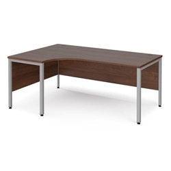 Maestro 25 left hand ergonomic desk 1800mm wide - silver bench leg frame, walnut top