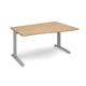 TR10 right hand wave desk 1400mm - silver frame, oak top