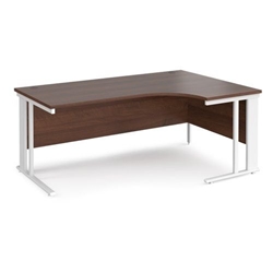Maestro 25 right hand ergonomic desk 1800mm wide - white cable managed leg frame, walnut top