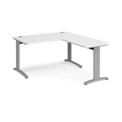 TR10 desk 1400mm x 800mm with 800mm return desk - silver frame, white top