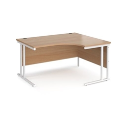 Maestro 25 right hand ergonomic desk 1400mm wide - white cantilever leg frame, beech top