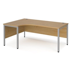 Maestro 25 left hand ergonomic desk 1800mm wide - silver bench leg frame, oak top