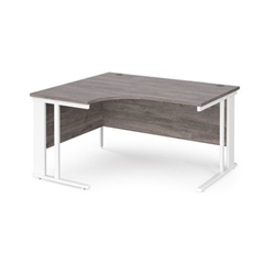 Maestro 25 left hand ergonomic desk 1400mm wide - white cable managed leg frame, grey oak top