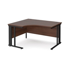 Maestro 25 left hand ergonomic desk 1400mm wide - black cable managed leg frame, walnut top