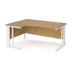 Maestro 25 left hand ergonomic desk 1600mm wide - white cable managed leg frame, oak top