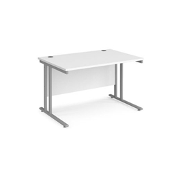 Maestro 25 straight desk 1200mm x 800mm - silver cantilever leg frame, white top