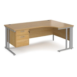 Maestro 25 right hand ergonomic desk 1800mm wide with 2 drawer pedestal - silver cable managed leg frame, oak top